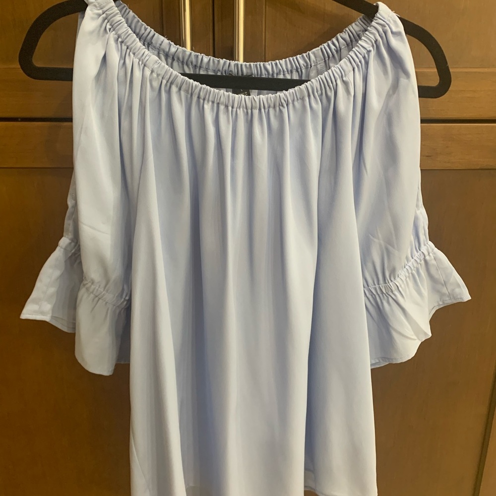 COLD SHOULDER TOP - Picture 2 of 2